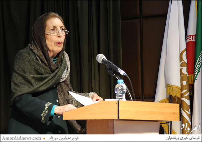 ژاله آموزگار استاد برجسته ادبیات ایران باستان