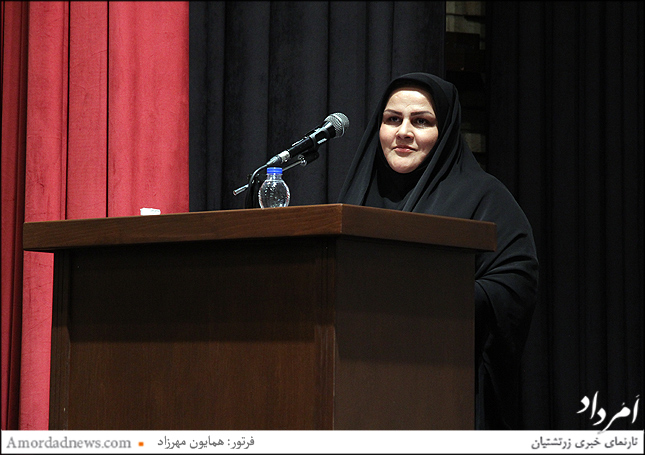 جهان آرایی رییس موزه آبگینه 